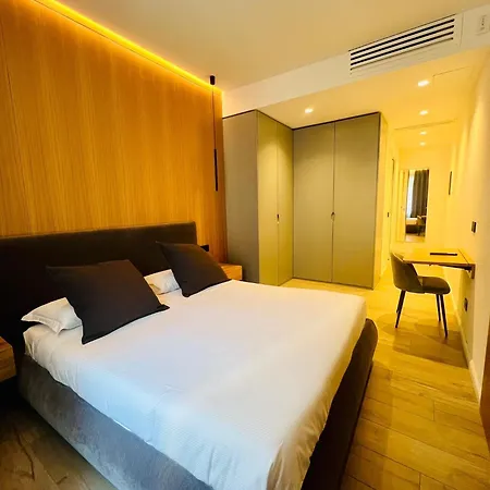 La Chambre Milano-3