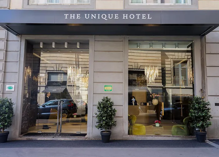 Hotel Jacuzzi: The Unique Hotel